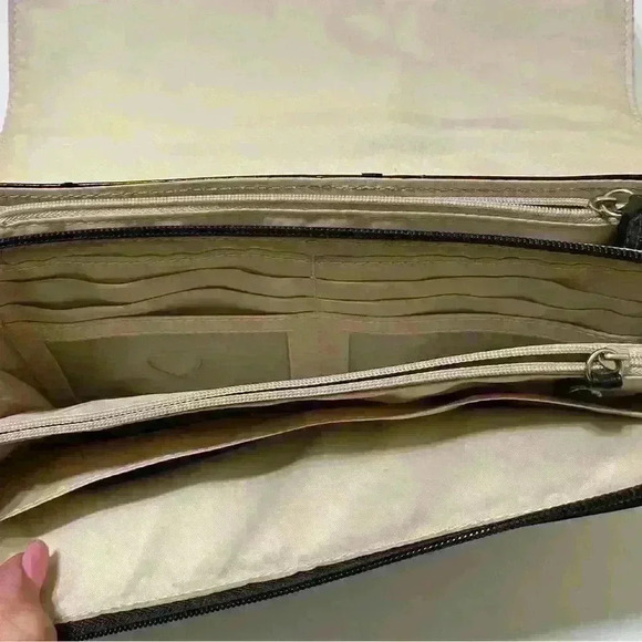 GUC Giani Bernini Black Leather Organizer Clutch Purse - Picture 5 of 10